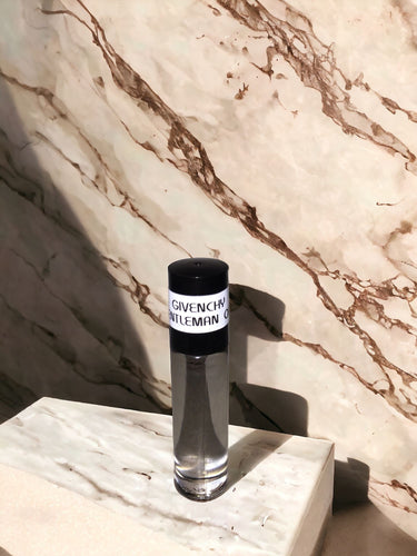 Givenchy Gentleman Only type body oil (men)